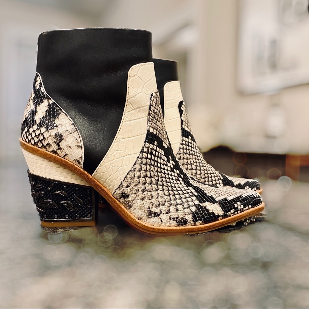 Gianni Bini Snake Print Metal Block Heel Booties - Picture 2 of 5